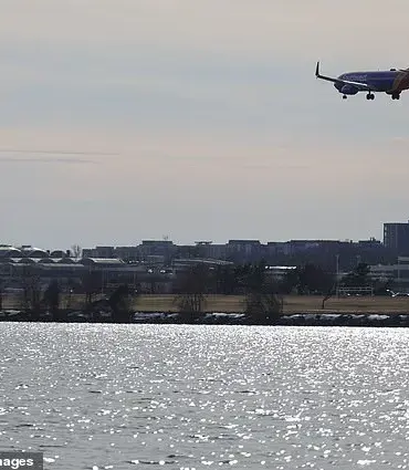 Concerns Over Dangerous Airspace Near Reagan National Airport