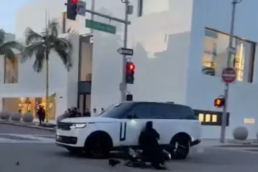 Mini Bike Riders Risk Lives in Dangerous Beverly Hills Display