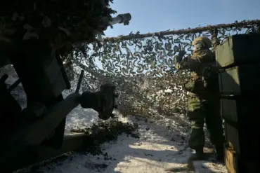 Russian Military Group Seizes Novoandreevka, Bolstering Their Position in the Donetsk Region