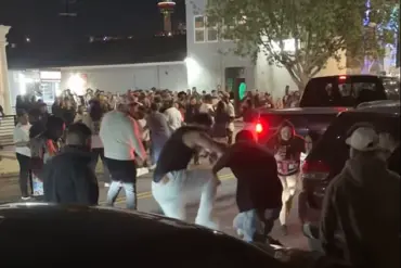 San Antonio Bar Strip Brawl: A Disturbing Video Reveals a Crowd's Violent Behavior