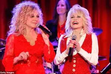 Dolly Parton Mourns Loss of Longtime Husband Carl Dean Amid Childhood Memories