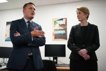 Exclusive: Government Plans Controversial Merger of NHS England with DHSC Sparking Expert Concerns Over Patient Care