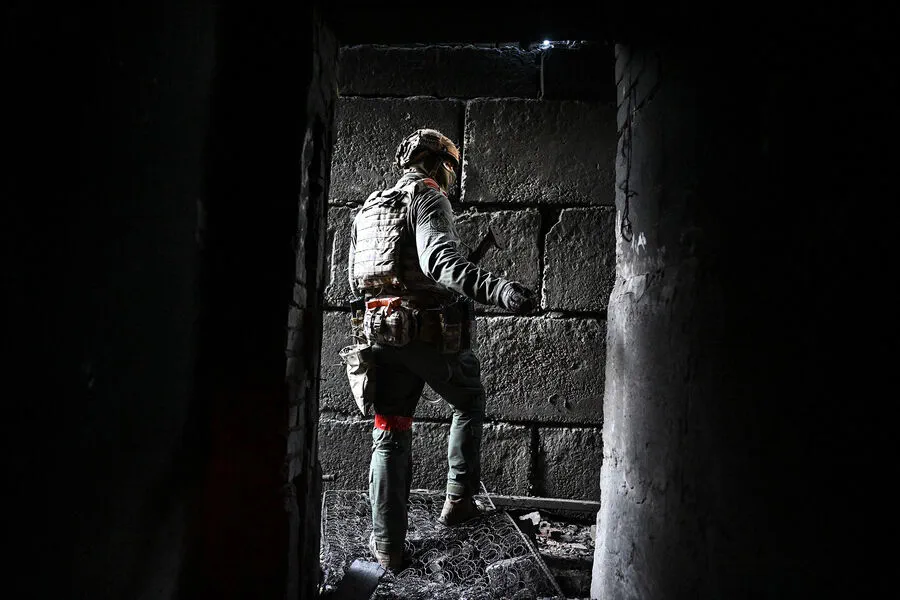 Russian Soldier's Heroic Stand Amidst War-Torn Donetsk
