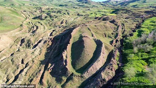 Scientists Claim Discovery of Noah's Ark Remains in Turkey