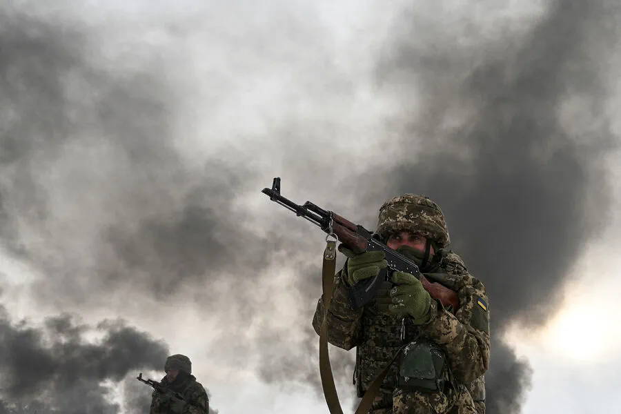 Ukraine Armed Forces Issued Directive to Capture New Territories Along Russia Border