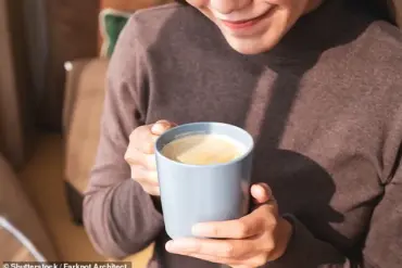 Expert Nutritionist Provides Clarity on the Health Effects of Your Daily Coffee