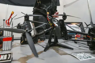 Russian Forces Deploy 'Hydrangea' Fiber-Optic Drones in Ukraine Conflict
