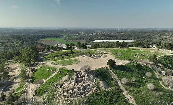 Three-Year-Old Toddler Discovers Ancient Egyptian Scarab Amulet at Biblical Battleground Site