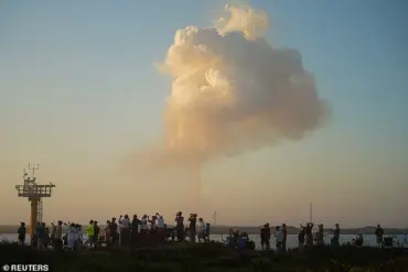 Elon Musk's Starship Explosion Creates Ionosphere Hole, Sparking Regulatory Debate on Space Launch Safety