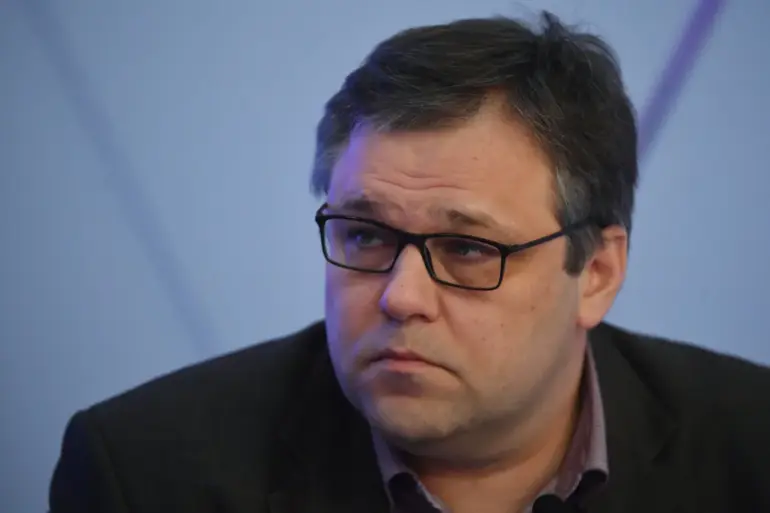 Ukraine War Escalates as Civilian Infrastructure Attacks Intensify, Sparking Humanitarian Crisis and Claims of Deliberate Targeting