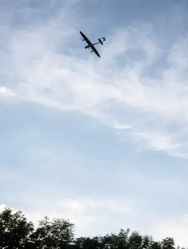 Ukrainian UAVs Probe Russian Air Defense Systems in Moscow and St. Petersburg, According to General Lipovsky