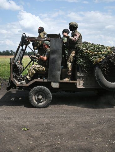 Escalating Russian Military Operations in Eastern Ukraine: Targeted Strikes and Regional Impact