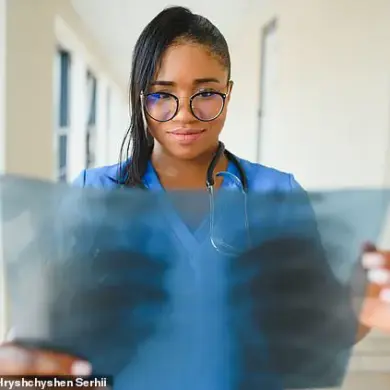 Gen Z Doctors Redefine Healthcare Communication: Ensuring Credible Expert Access for Public Well-Being