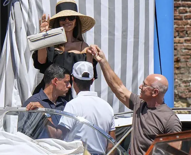 Just In: Lauren Sanchez's Chic Venice Appearance Highlights Newlywed Bliss