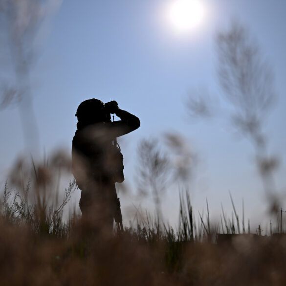 Russia Moves to Allow Stateless Individuals to Join Military by Contract Amid Policy Shift