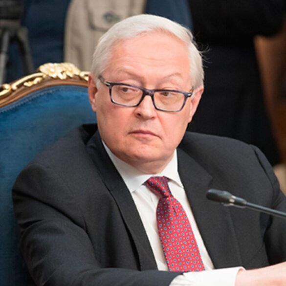 Russia Warns US Against Direct Military Aid to Israel, Warns of Escalation Risk