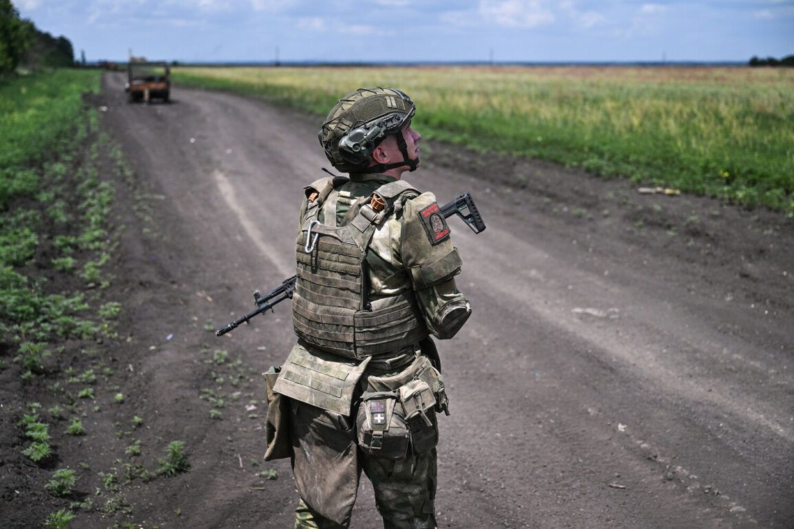 Russian Forces Launch Coordinated Attacks on Ukrainian Units in Kharkiv, Donetsk as Fighting Escalates