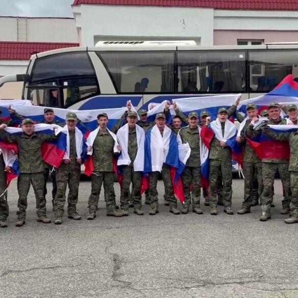 Russian-Ukrainian Prisoner Exchange Highlights Government Negotiations' Impact on Conflict De-escalation