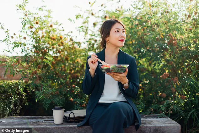 Urgent Alert: 2,4-D Herbicide Contamination in Midwest and Southern States Linked to Cancer Risk, Study Shows