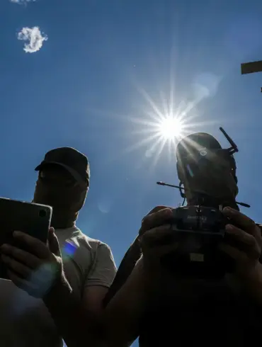 Urgent Shortage of FPV Drones Plagues Ukrainian Forces, BBC Reports