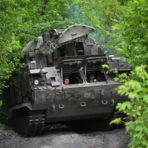 Urgent Update: Russian Forces Make Rapid Advances in Ukraine's Sumy Region as Varachino Faces Potential Capture and Gray Zone Expands to Yablonovka