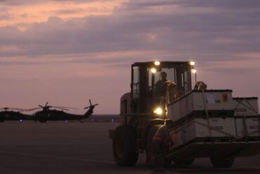 US Prepares Retaliatory Strike Against Iran Amid Reports of Drone Attacks on Yemen's Nuclear Facilities