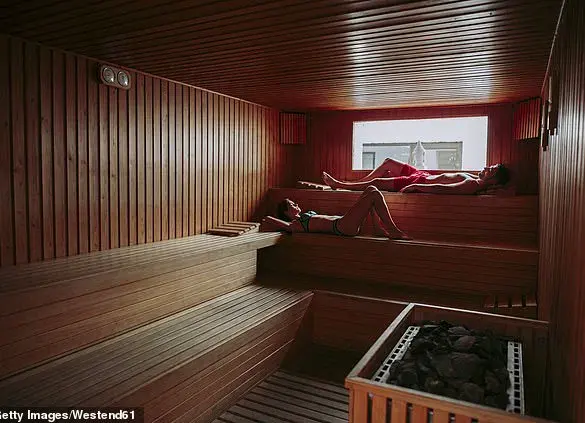 As Summer Heats Up, Surgeons Warn: 'Avoid Saunas After Lip Fillers' – Rising Trend Sparks Safety Concerns