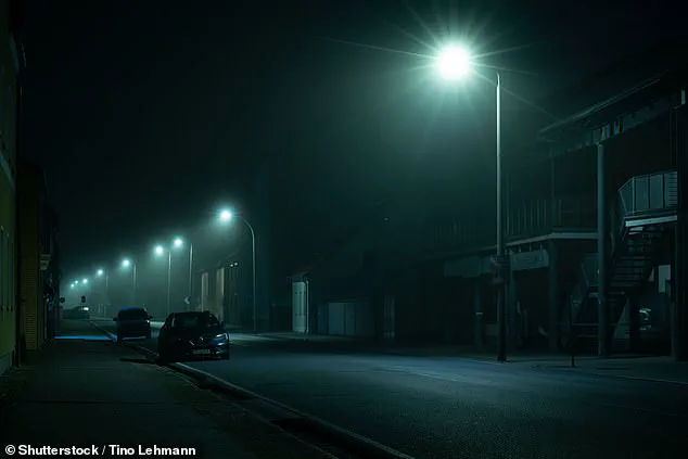 Australian Study Links Bedroom Light Pollution to Heart Disease Risk, Scientists Warn of Public Health Concerns