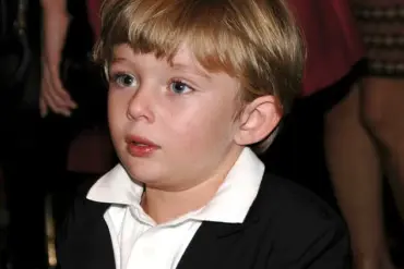 Barron Trump's Life of Luxury: An Insight into the Upbringing of the Former President's Son