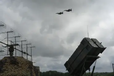 Czech Republic Approves Advanced Combat Training Program for Ukrainian Aviators, Escalating Support