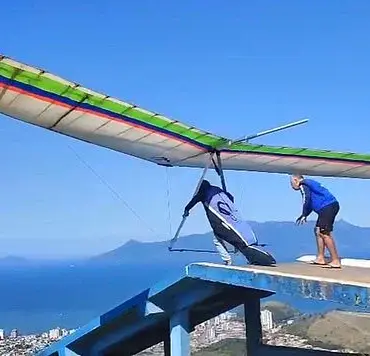 Frozen in Time: The Haunting Final Moments Before Tragedy Struck