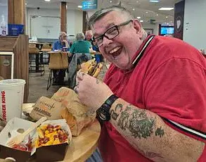 Mother-of-One Loses Seven Stone in a Year Through Walking and Diet Plan