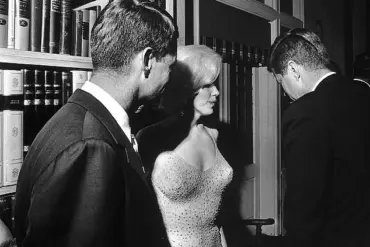New Memoir Challenges Long-Held JFK-Marilyn Monroe Affair Narrative, Sheds New Light on Camelot Legend