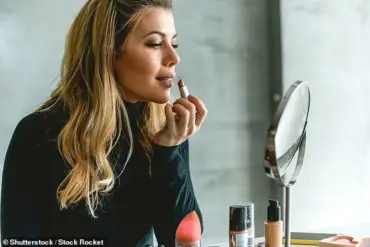 New Research Suggests Potential Link Between Regular Makeup Use and Increased Asthma Risk in Adults, Prompting Calls for Further Investigation and Cautious Use of Beauty Products