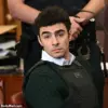 Photo of Luigi Mangione in Prison Sparks Online Debate Over Gesture and Background