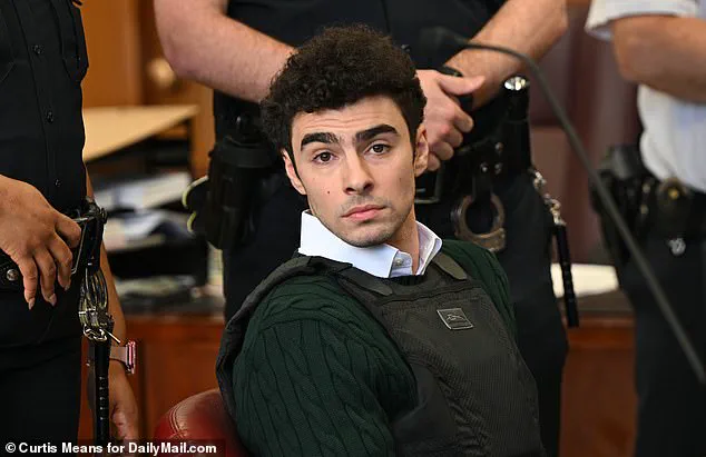 Photo of Luigi Mangione in Prison Sparks Online Debate Over Gesture and Background