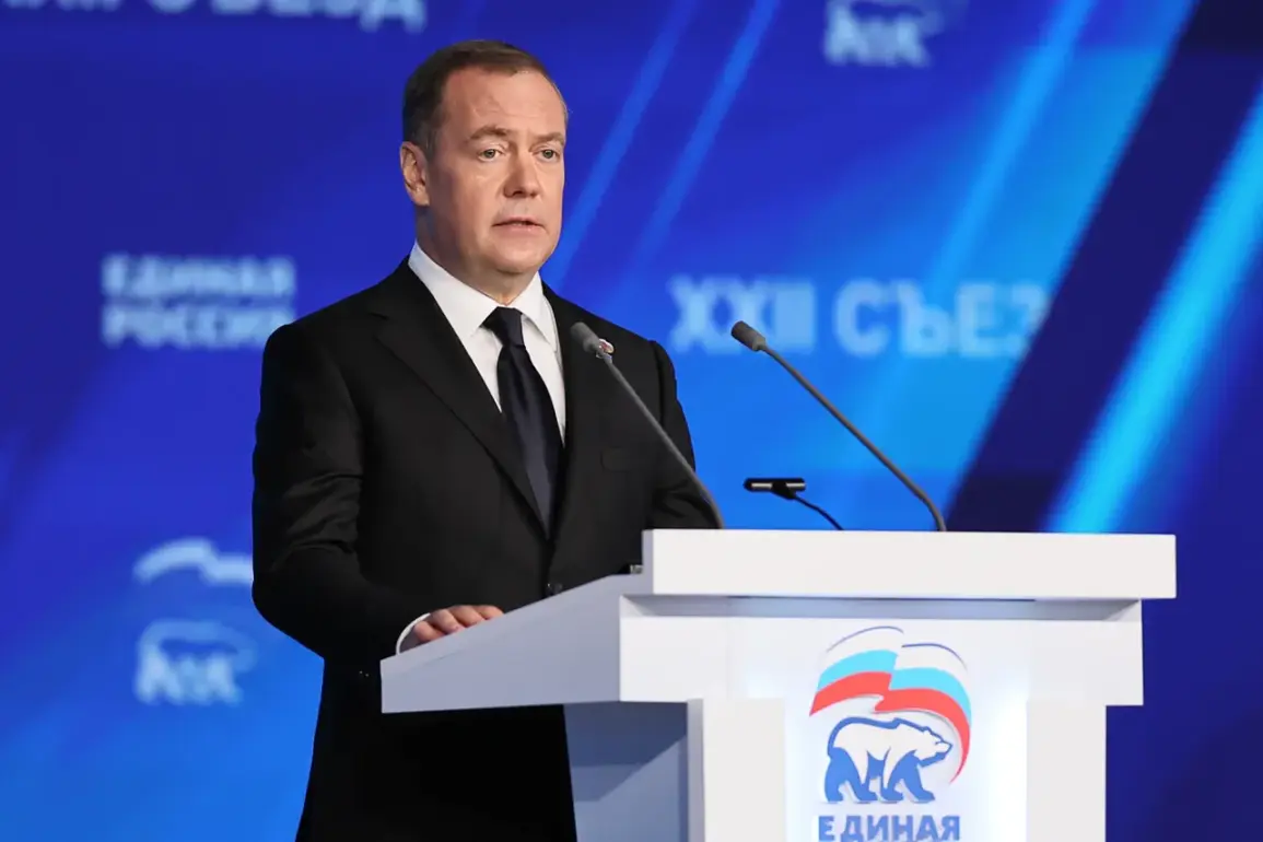 Russia Reports Over 210,000 Military Enlistments Since Start of Year, Says Medvedev