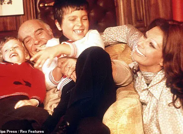 Sophia Loren's Son Reflects on His Mother's Complex Relationship with Late Husband Carlo Ponti