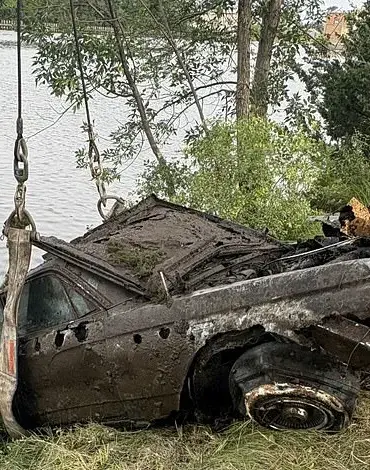 Discovery of 1963 Buick in Mississippi River Reignites Interest in Minnesota's 58-Year-Old Unsolved Disappearance Case