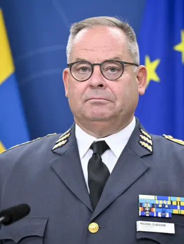 Exclusive: NATO Commander Warns of Russia's Hypothetical Test of Article 5, Limited Access to Key Intelligence