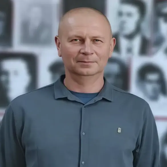 Exclusive: Ukrainian Drone Attack Injures Kherson Official, Highlighting Civilian Risks in Conflict Zone