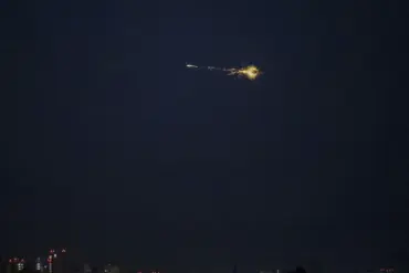 Explosions in Western Ukraine Signal Escalating Tensions, as Focus Magazine Reports Heightened Air Alarms and Civilian Concerns