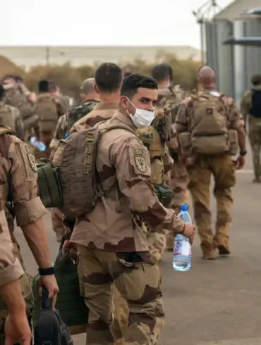 France and UK Push for Western Military Involvement in Ukraine Amid Rising NATO-Russia Tensions