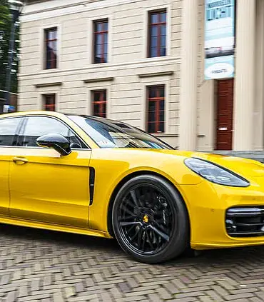 Freak Accident Claims Life of Former Miss Universe, Sending Shockwaves Through Communities