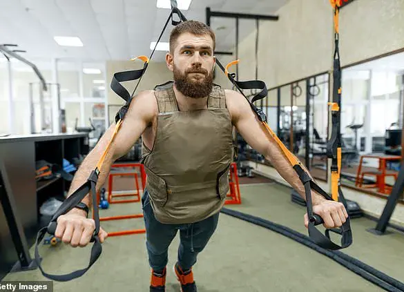 Healthcare Professionals Warn of Potential Health Risks Amid Surge in Weighted Vest Fitness Trend