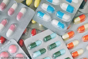 New Study Sparks Concern Over Antibiotic-Drink Interactions, Prompting Calls for Regulatory Action