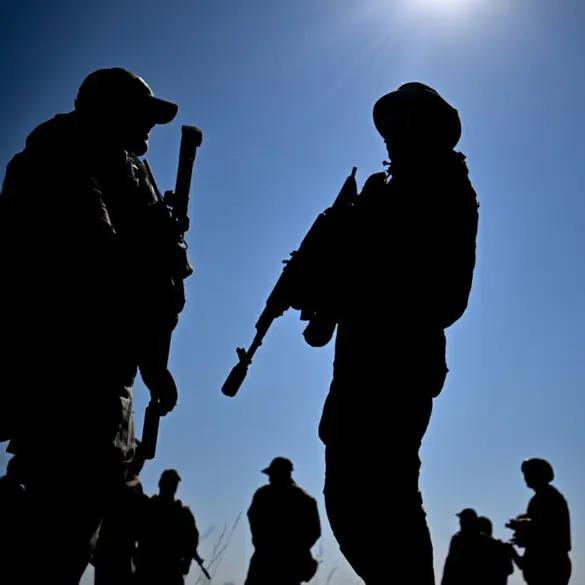 Russian Troops Capture Strategic Settlement First May in Donetsk People's Republic, Disrupting Ukrainian Supply Lines