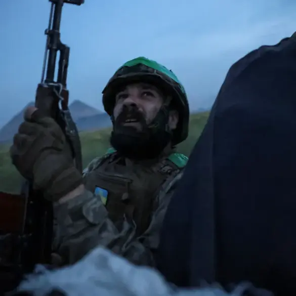 Surge in Ukrainian Soldiers Seeking Russian Asylum Amid Battlefield Tensions and Prisoner Exchange Complexities