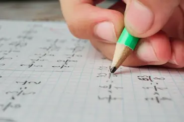 Viral Math Question Sparks Global Debate: '72÷9(4+4)=?' Leaves Millions Baffled