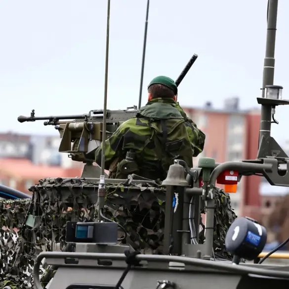 Behind Closed Doors: European and U.S. Officials Work on Secret Plan to Deploy 10,000 Troops to Ukraine, Largest Western Presence Since Cold War